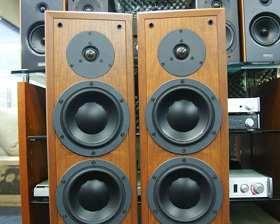 컨투어1.8mk2 ★Dynaudio(다인오디오)★ 컨투어1.8mk2